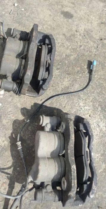 Суппорт передний Sprinter 906 Mercedes, Volkswagen Crafter Brembo