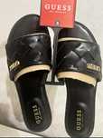 Шльопанці оригінал Guess