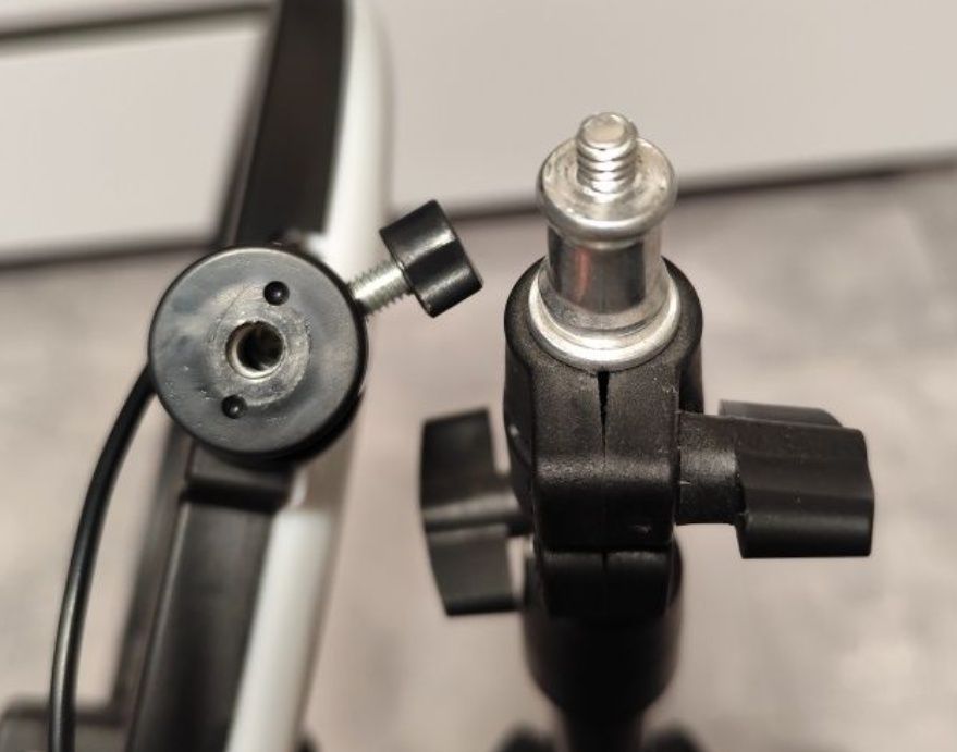 Кільцева лампа 26 см.