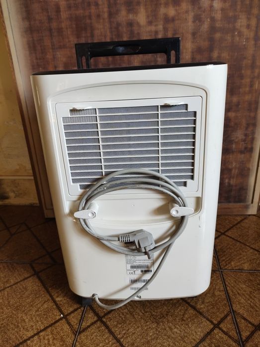 Desumidificador avariado para peças