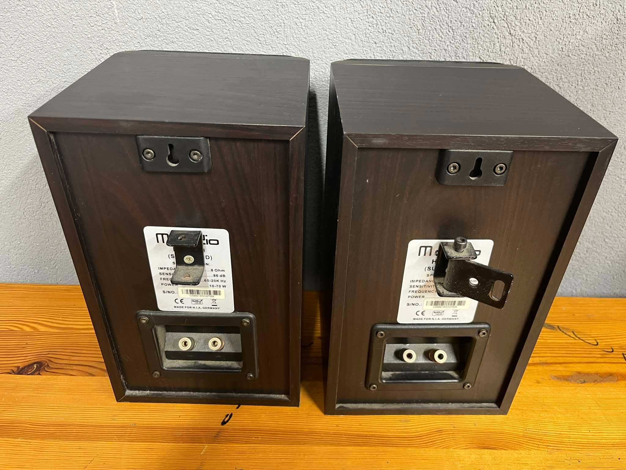 Kolumny Surround M-Audio HTS900