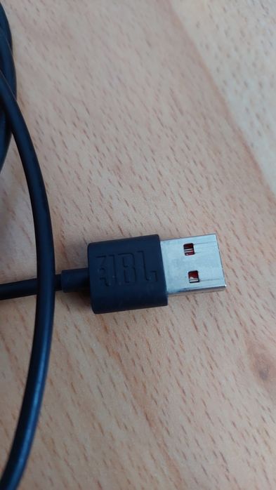JBL CHARGE 5 TL комплект