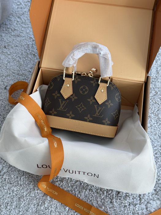 Сумка LV Louis Vuitton Nano Alma Bag