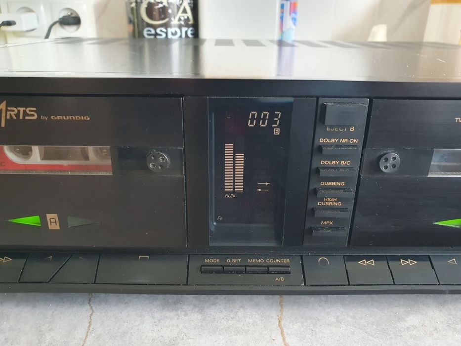 Magnetofon kasetowy Grundig FINEARTS CCT-903