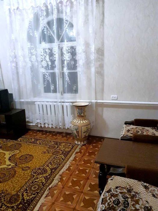 Вільна! Елітний Центр. Біля ЦУМу. Сталінка. Високі Стелі. Автономка.