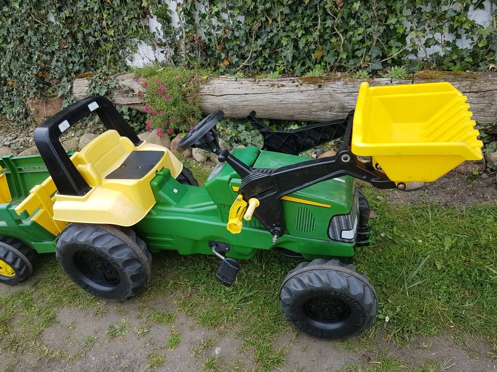 John Deere  traktor na pedały Rolly Toys  przyczepka