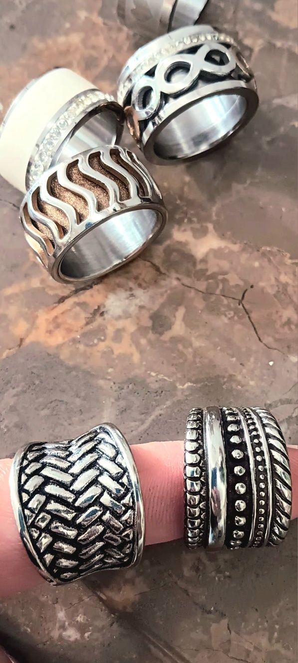 Brincos  pulseiras  aneis em aço (ursinho) Mk