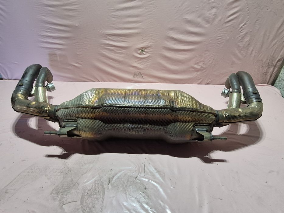 Wydech tłumik Audi R8 4S 4S0.251.609B
