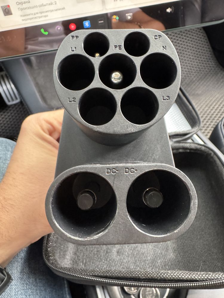 Tesla CCS2 адаптер переходник. Nacs CCS2