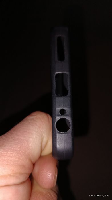 Продам чохли на телефони б/у