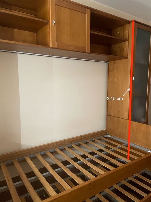 Estúdio+secretária+parteleiras