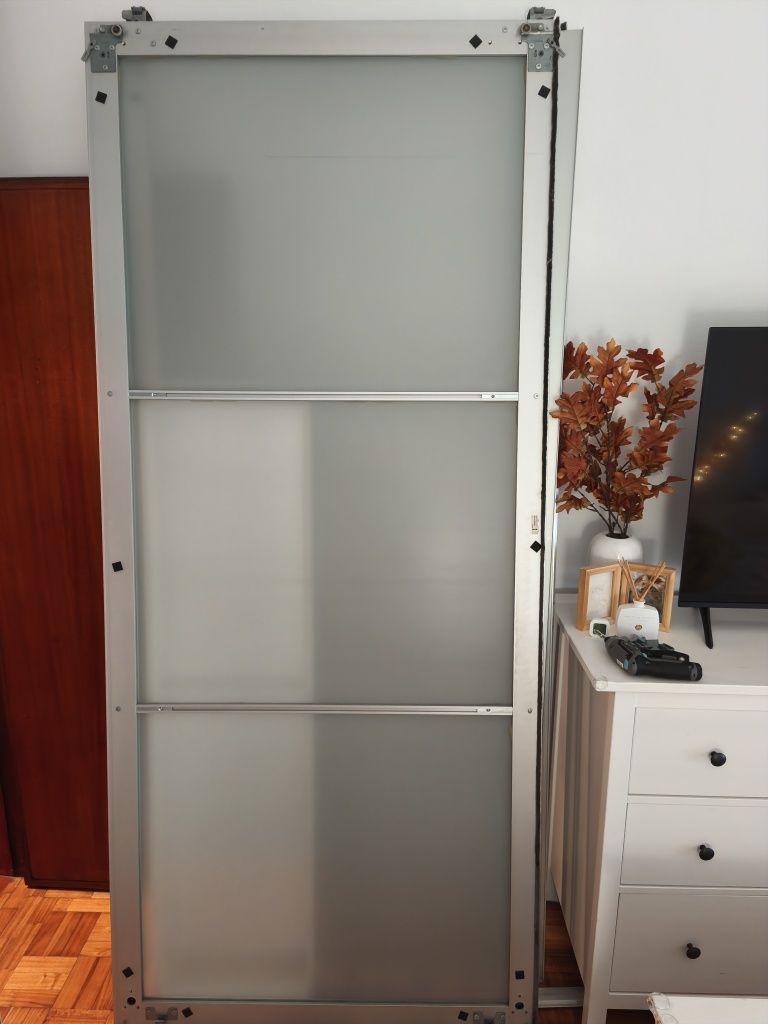 Portas PAX Lyngdal IKEA