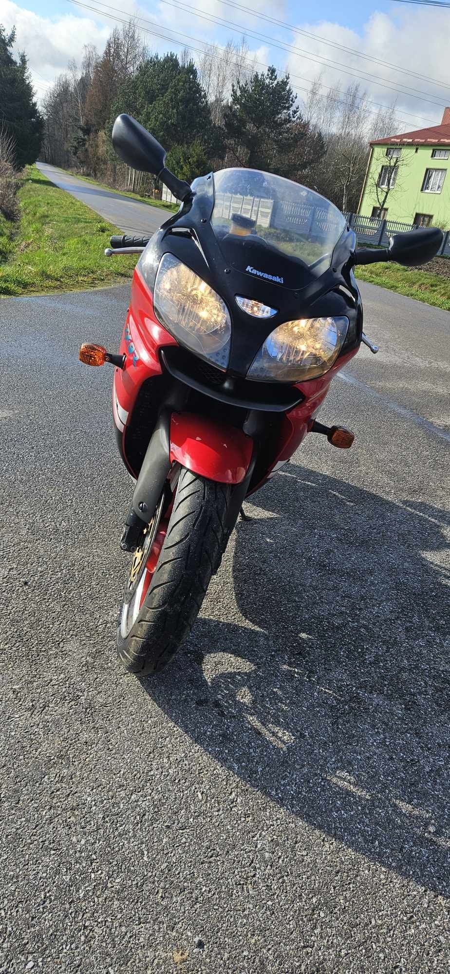 Kawasaki ninja ZX9R