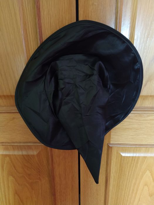 Vestido e chapéu de Bruxa para o Halloween ou Carnaval