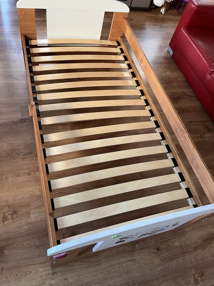 Łóżko dla dziecka 160x80 z materacem. Transp w obrębie Wrocławia 20 zł