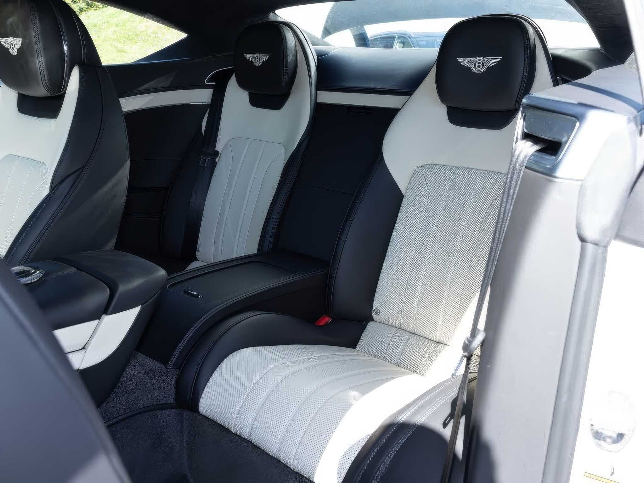 2021 Bentley Continental GT V8
