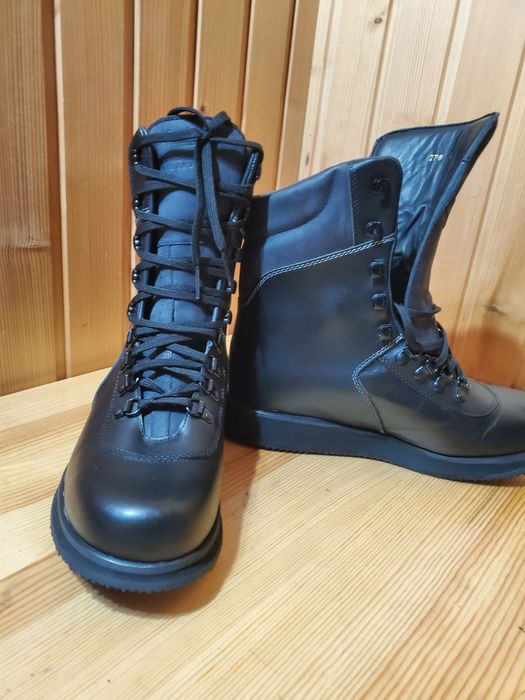 Продам ортопедичні ботинки, взуття. TechnoBoots. Swiss shoes