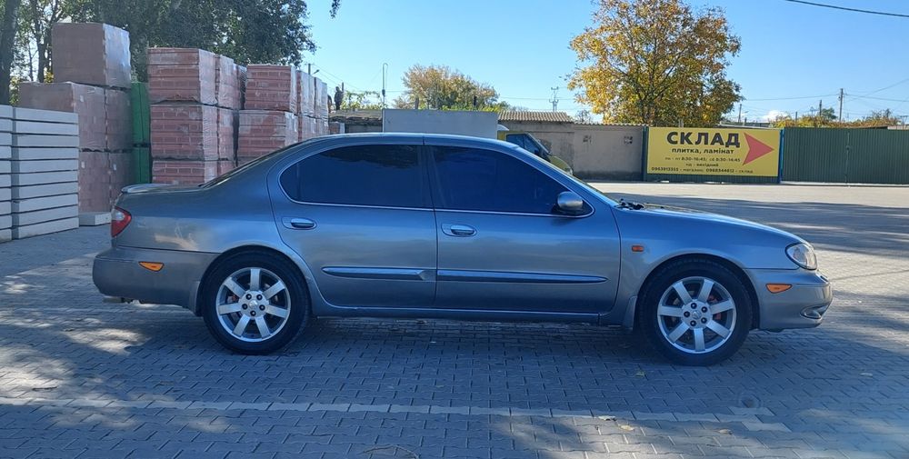 Нисан Максима 3.0 Автомат газ/бензин