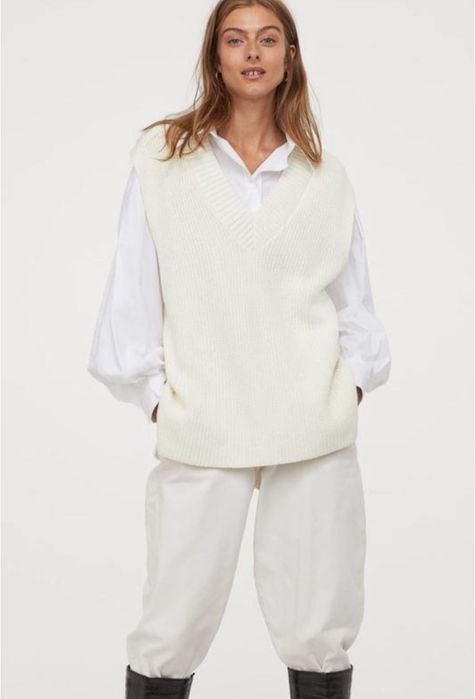 Жилет в'язаний молочний НМ