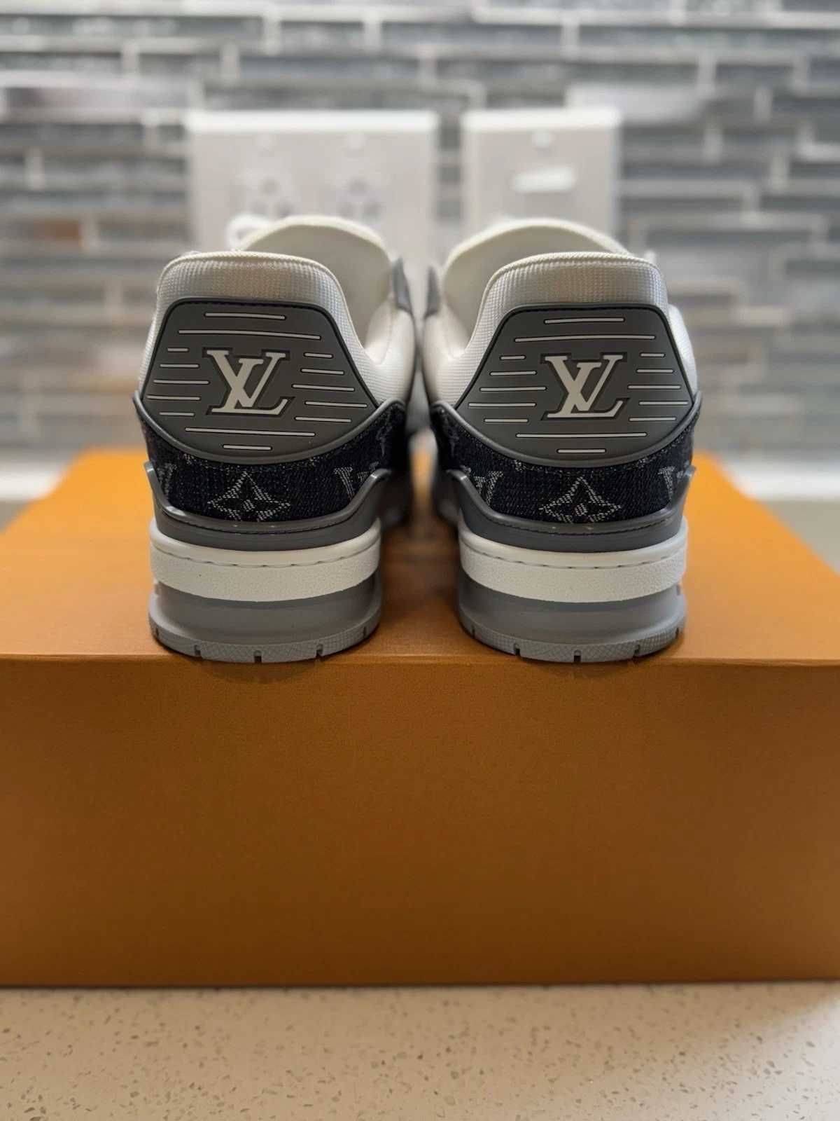 Louis Vuitton LowLvTrainerGrey Oryglnał Nowe Trampki 43
