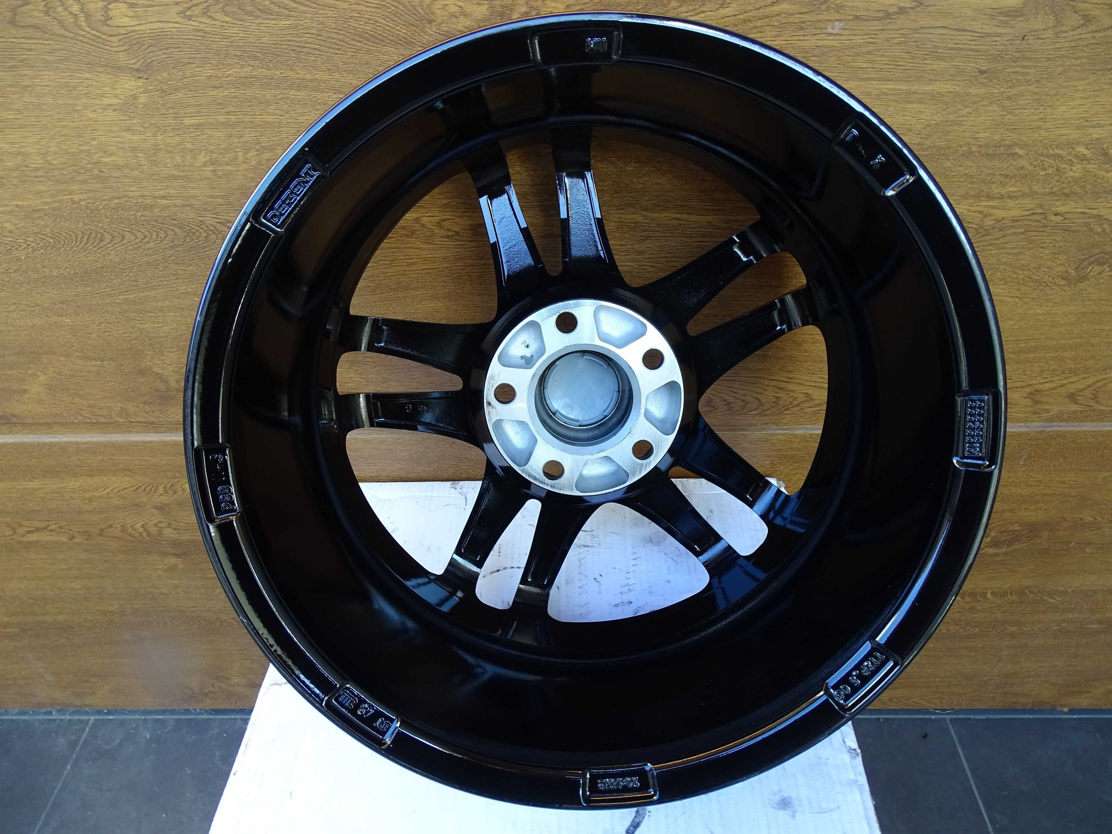 Felgi Dezent 7.0 R16 5x114,3 Otwór 67,1 Mazda