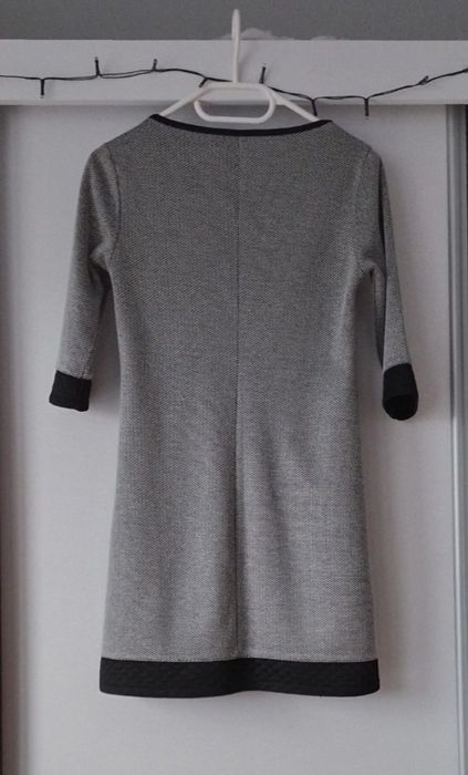 Sukienka biurowa rękaw 3/4 rozm XS/S