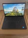 Laptop Dell Vostro 3530 15,6 " Intel Core i5 32 GB / 1000 GB czarny