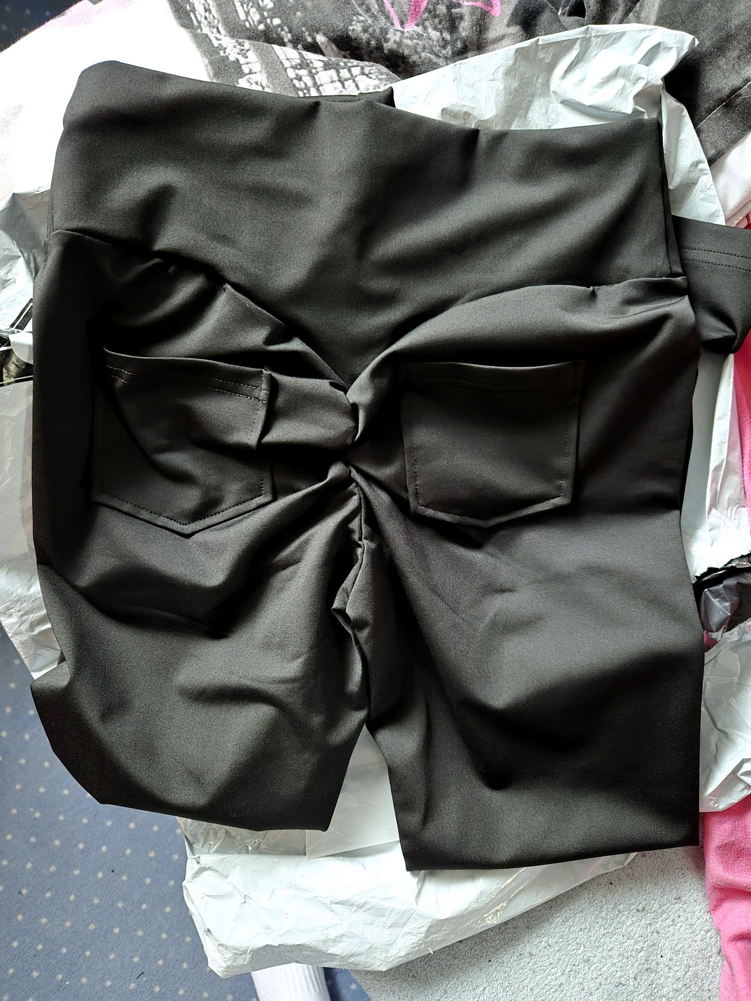 Super legginsy efekt push-up