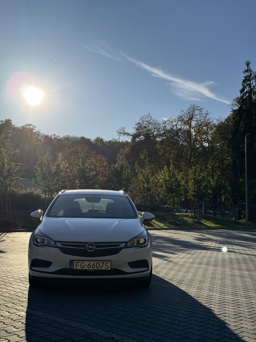 Opel Astra Sports Tourer 1.6 CDTI, automat, 2017