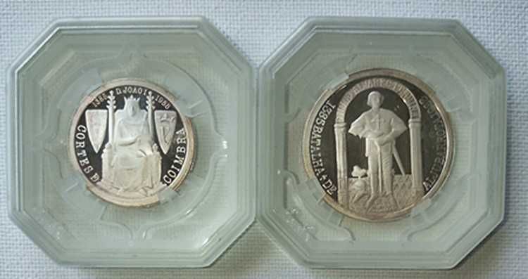 Moedas Prata: Portugal, 25$ e 100$ Aljubarrota 1985 Proof - GENI