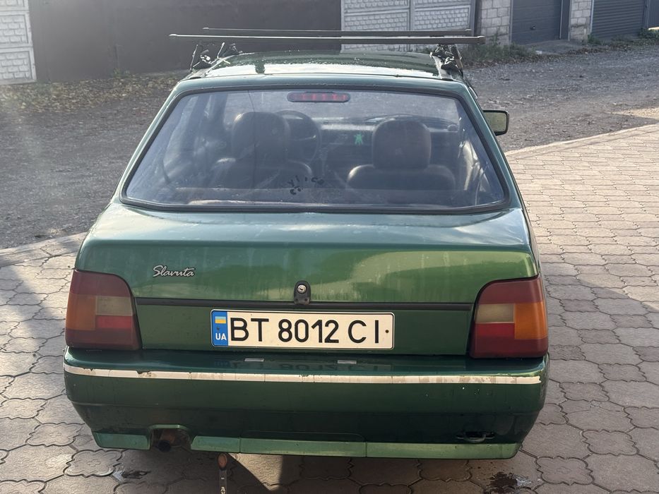Заз Славута 2003 год. 1.2 Бензин.