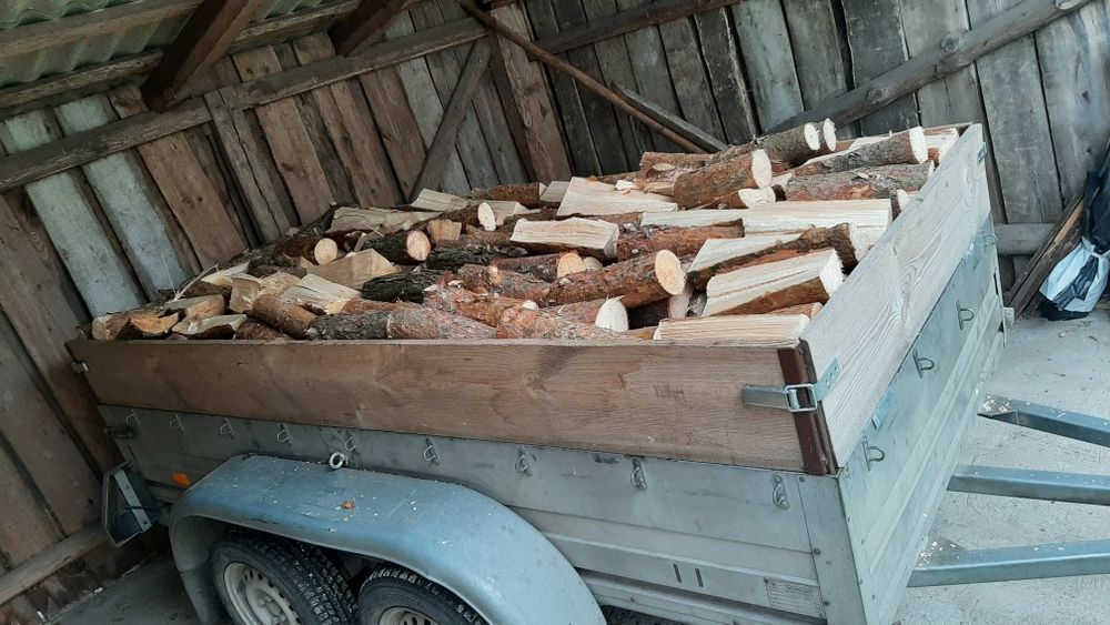 Sprzedam suche drewno opałowe sosnowe - brzozowe z dowozem