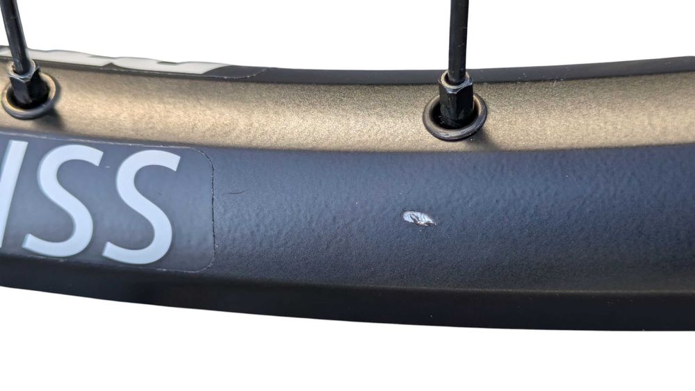 Piasta Nuvinci Enviolo Trekking,  koło 27,54'' DT Swiss U 663,  (974)