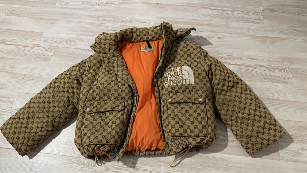 Женская куртка Gucci
