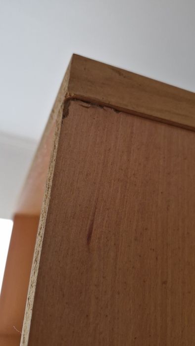 Estantes madeira castanho