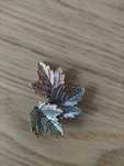 Alfinete folhas broche