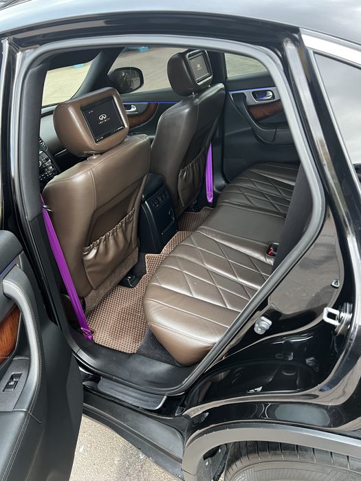 Infiniti FX37S 2011 3.7 газ/бензин ОФІЦІЙНЕ АВТО