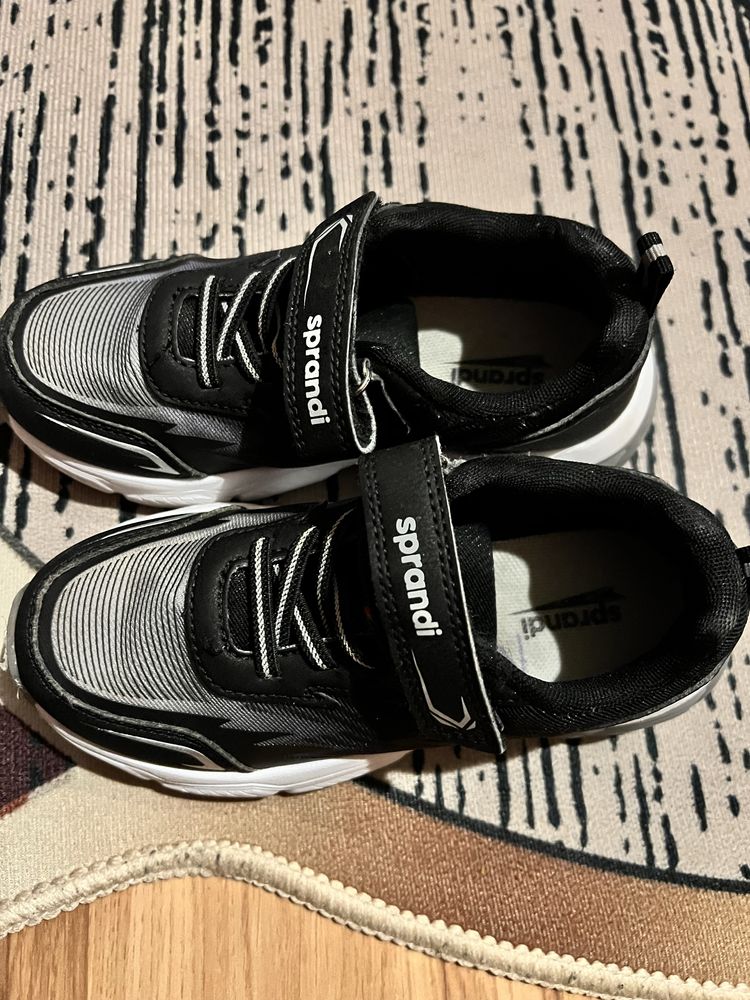 Buty Sprandi rozmiar 31