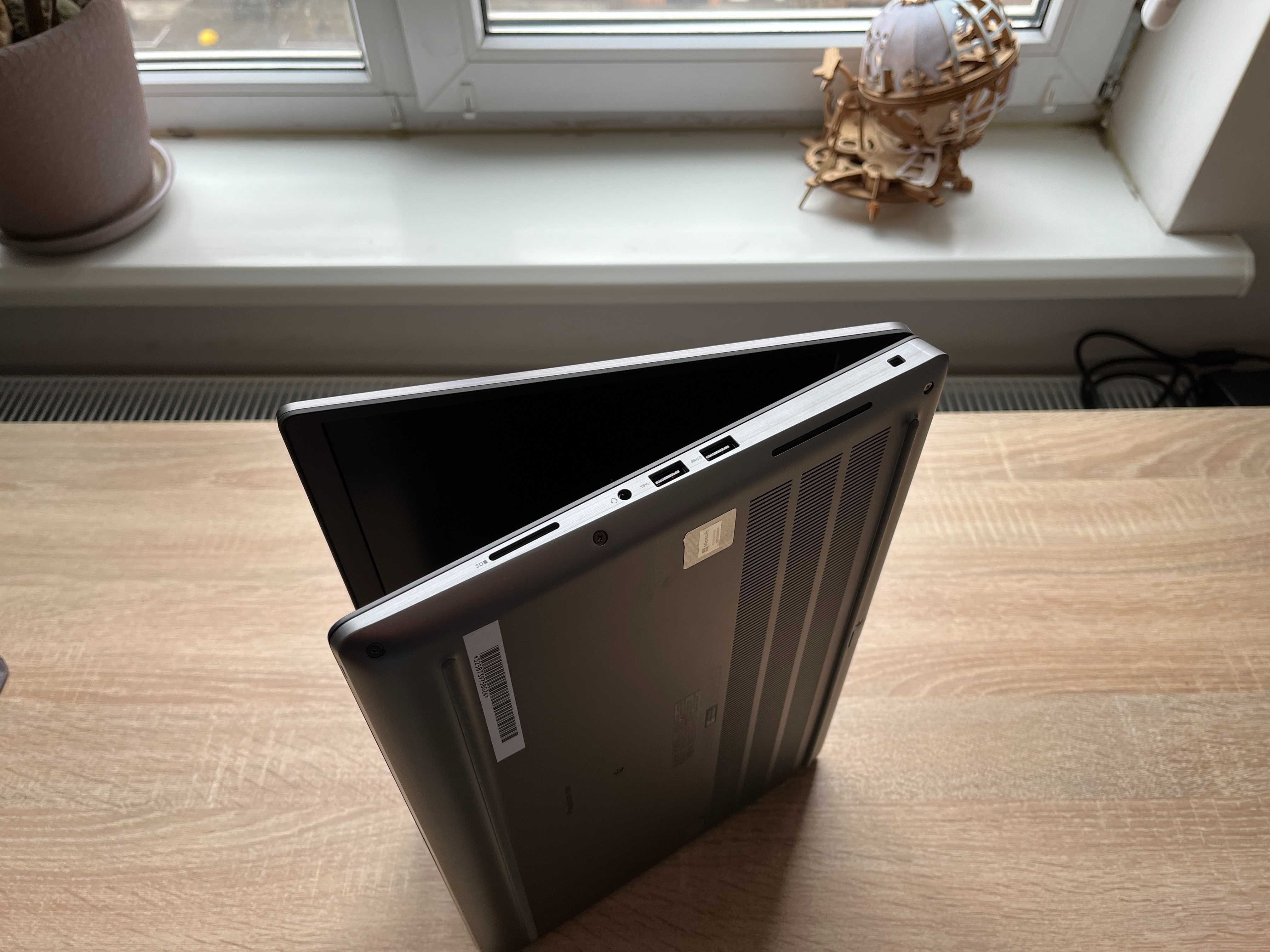 2023рік Dell Precision 7560 Intel® i9 _ 32gb DDR4 _ Nvidia _1000gb SSD