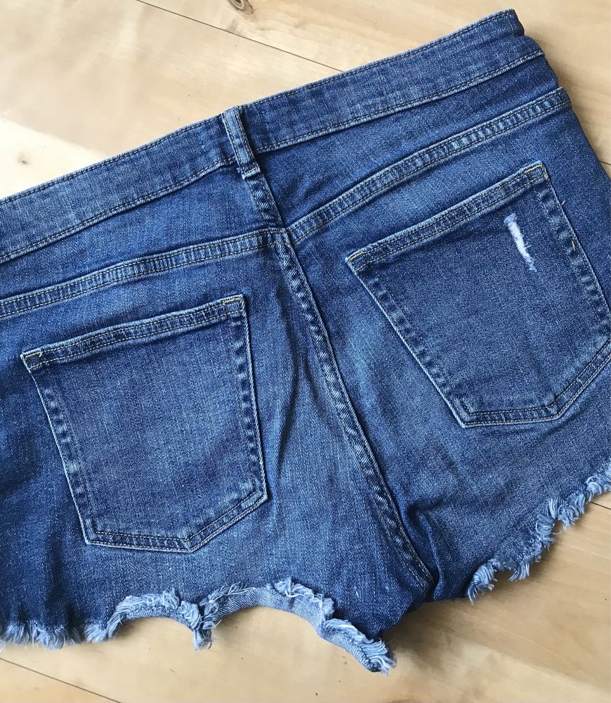 Spodenki jensowe damskie rozm. M/38  H&M