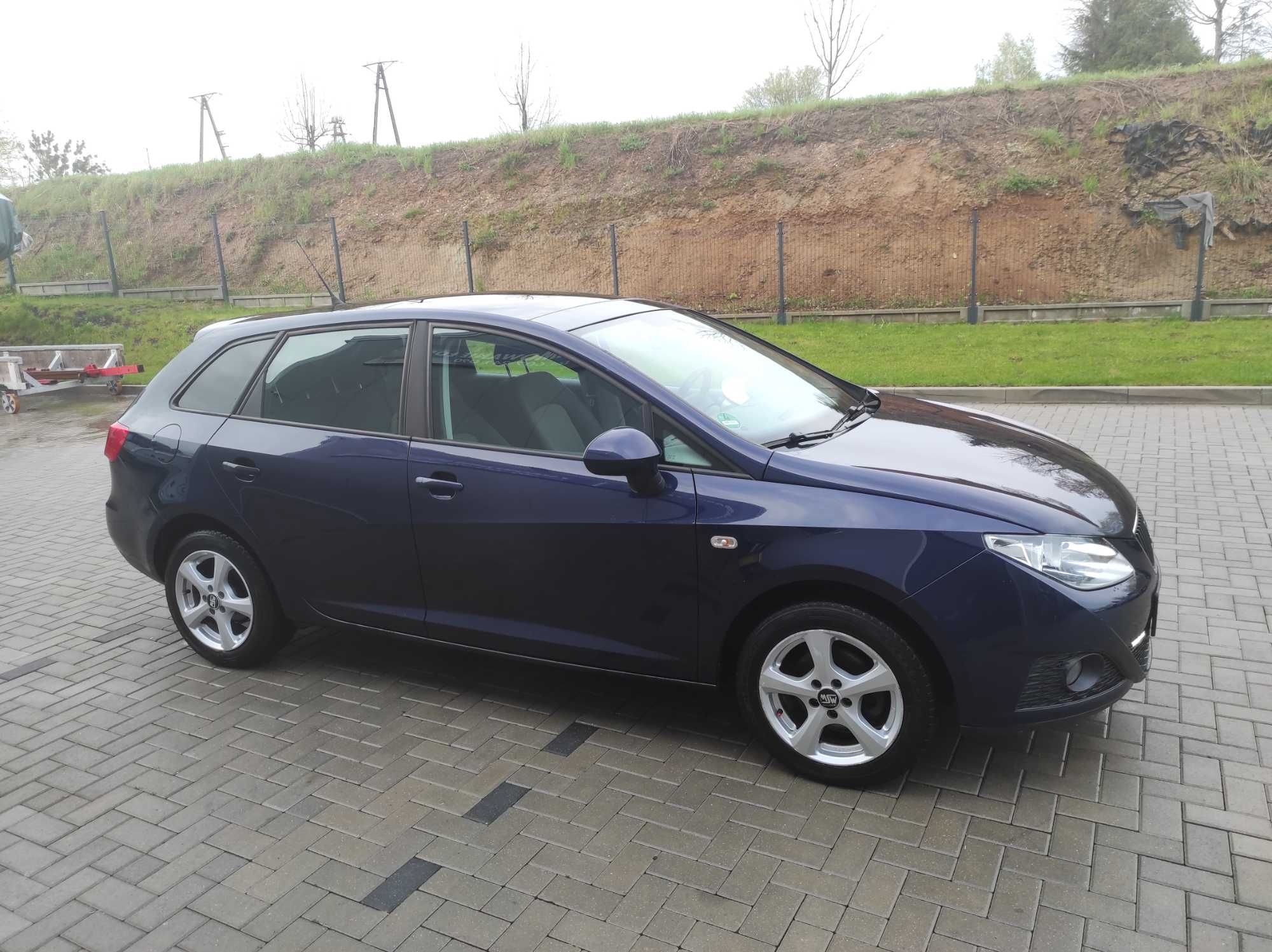 Seat Ibiza ST 1,4 benz,import Niemcy,bardzo ładna,ciekawa wersja,2010r