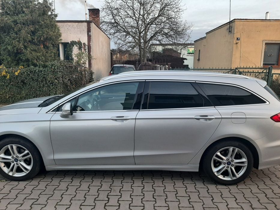 Ford mondeo  2.0 TDCI 180km TITANIUM  jasne skóry automat full led dyn