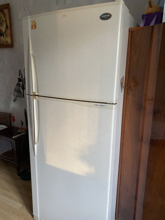 Холодилник SBS SAMSUNG