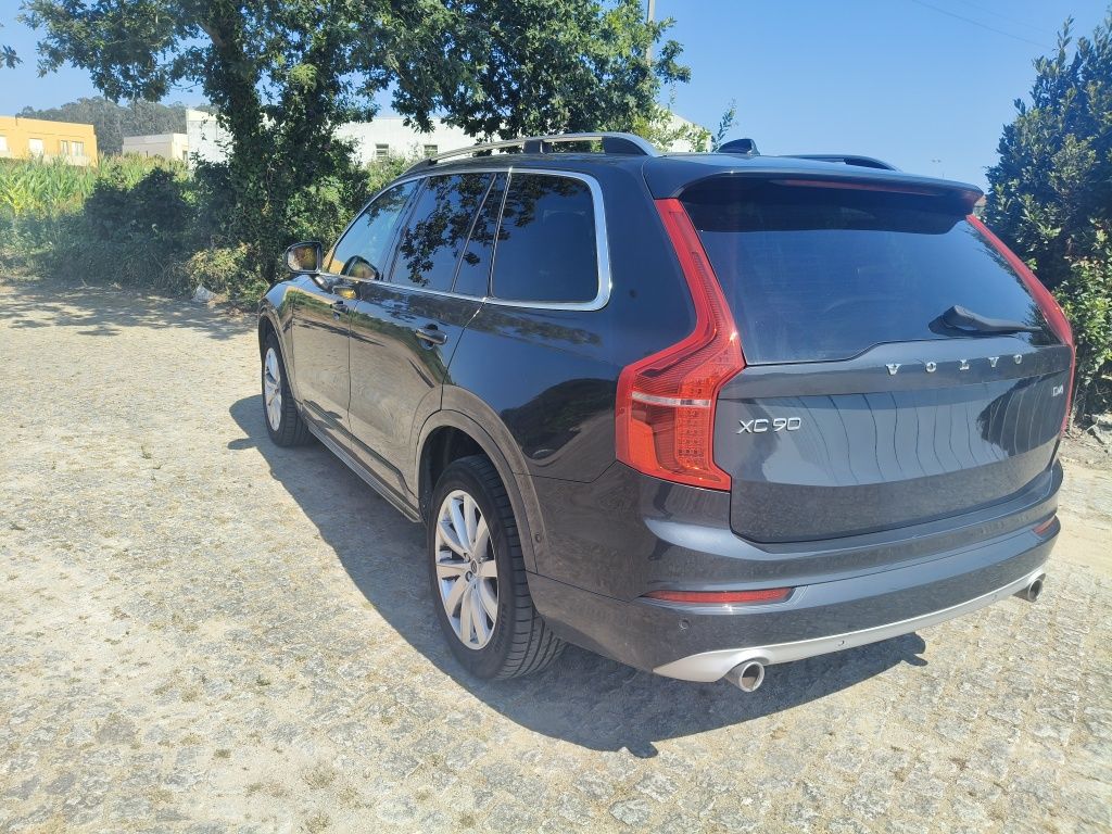 Volvo XC90 D4 Momentum