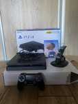 konsola Playstation 4