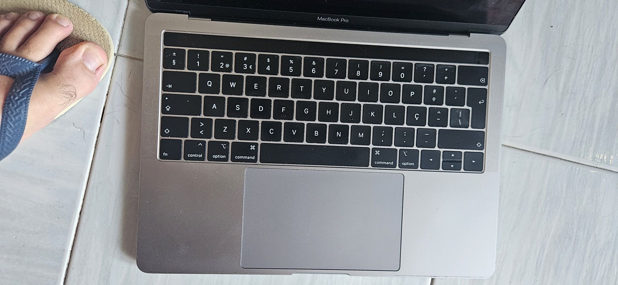 Macbook pro para peças