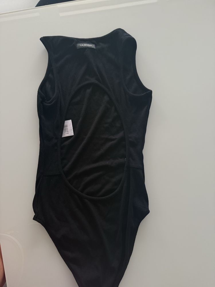 La mania charlie body s czarne