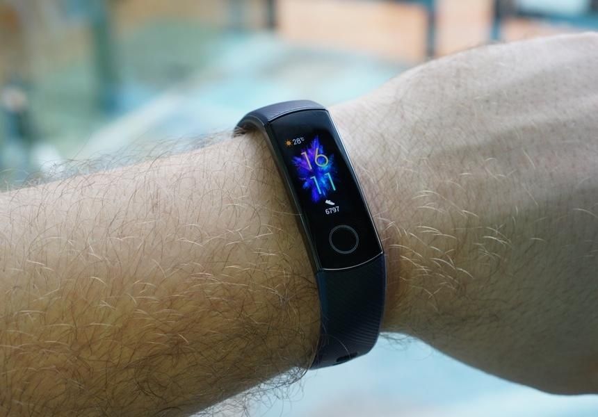 Фитнес браслет Huawei Honor Band 5