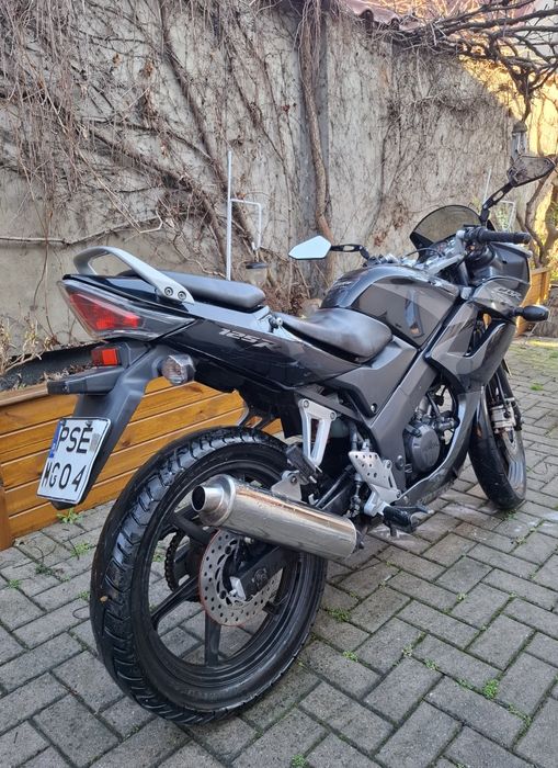 Sprzedam Honda CBR 125 jc39