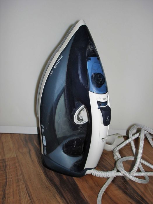Philips Паровой утюгAzur GC4564/20
